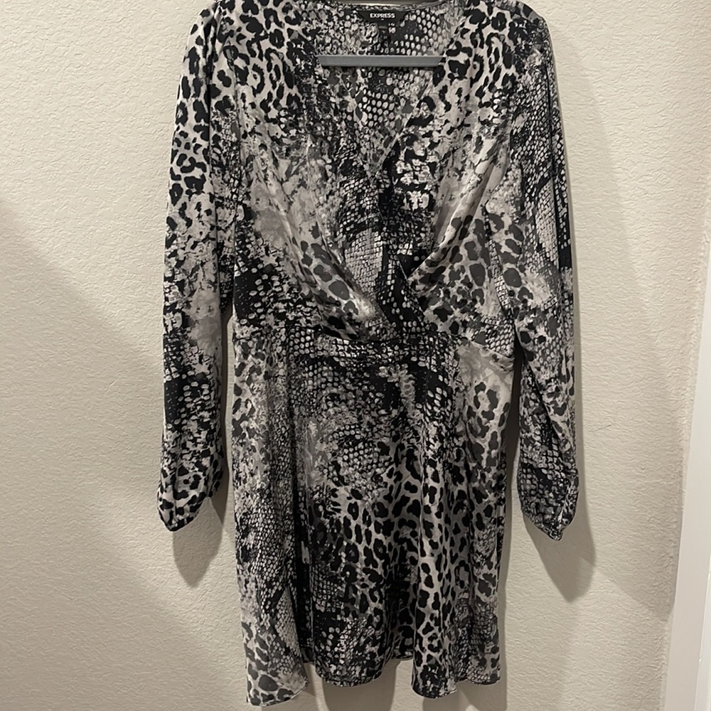 Express Black & White Snakeskin Dress - Size L